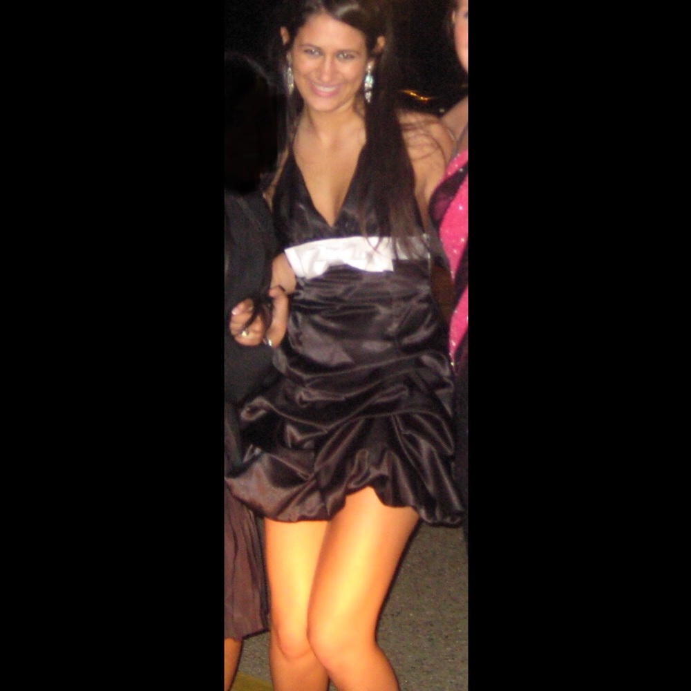 Jessica McClintock Black Gathered Formal Dress 3
